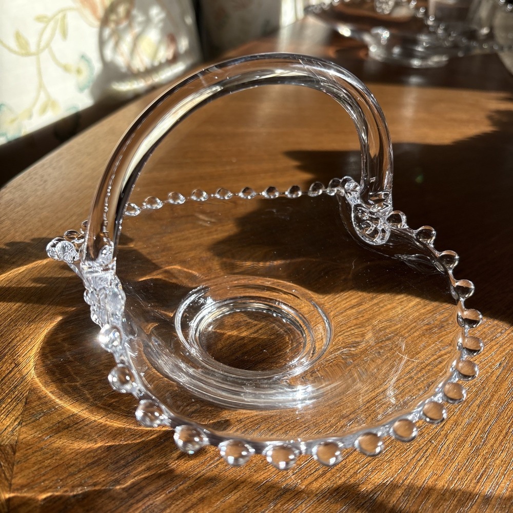 VINTAGE CANDLEWICK CRYSTAL 6 1/2" BASKET